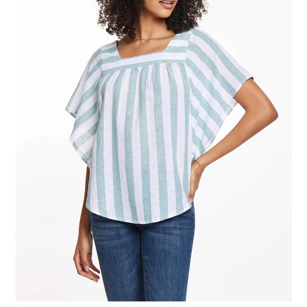 beachlunchlounge White and Light Blue Striped Square Neck Blouse